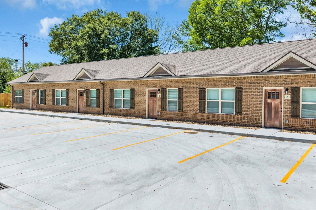 House in Tullahoma, Tennessee, United States 2 - 17736780