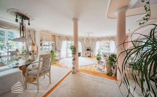 Villa in Hinterbrühl, Lower Austria, Austria 1