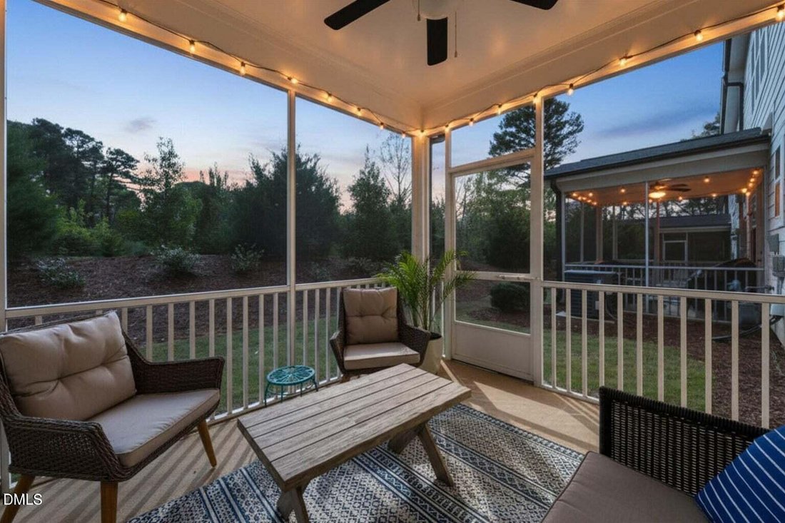 Townhouse in Cary, North Carolina, United States 3 - 17737963