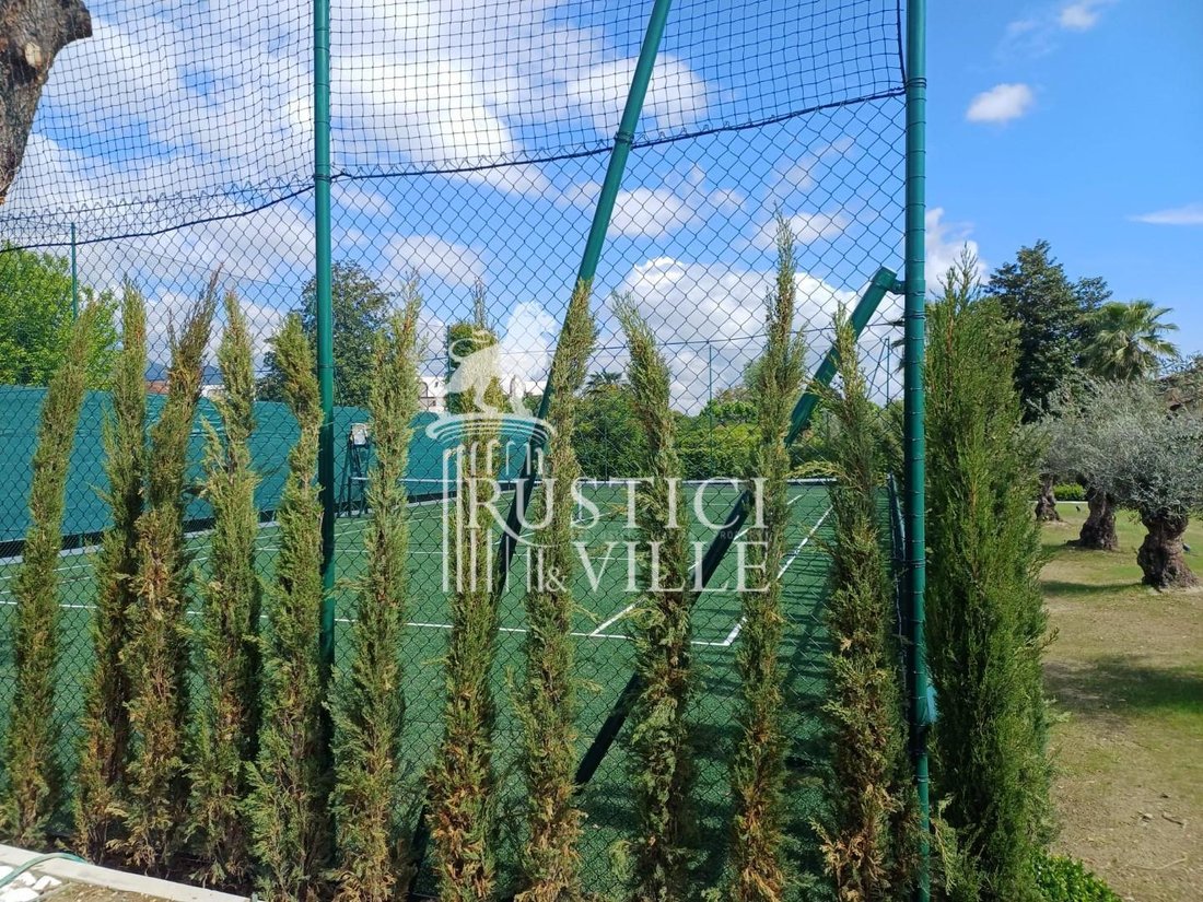 Villa in Center, Forte dei Marmi, Tuscany 4 - 17737253