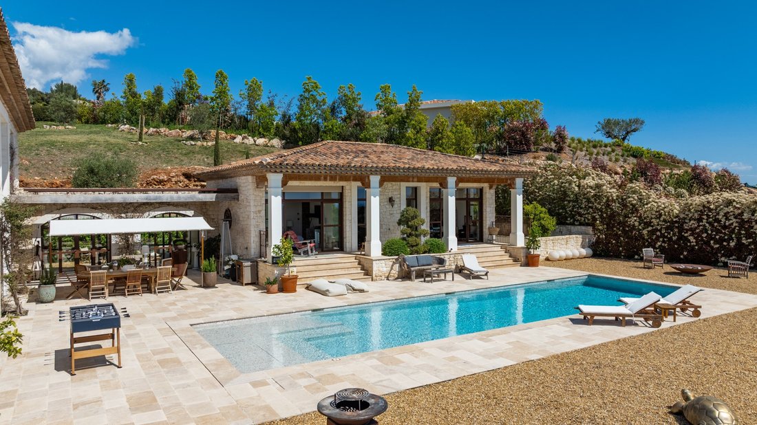 House in Nord, Roquefort-les-Pins, France 2 - 17738654