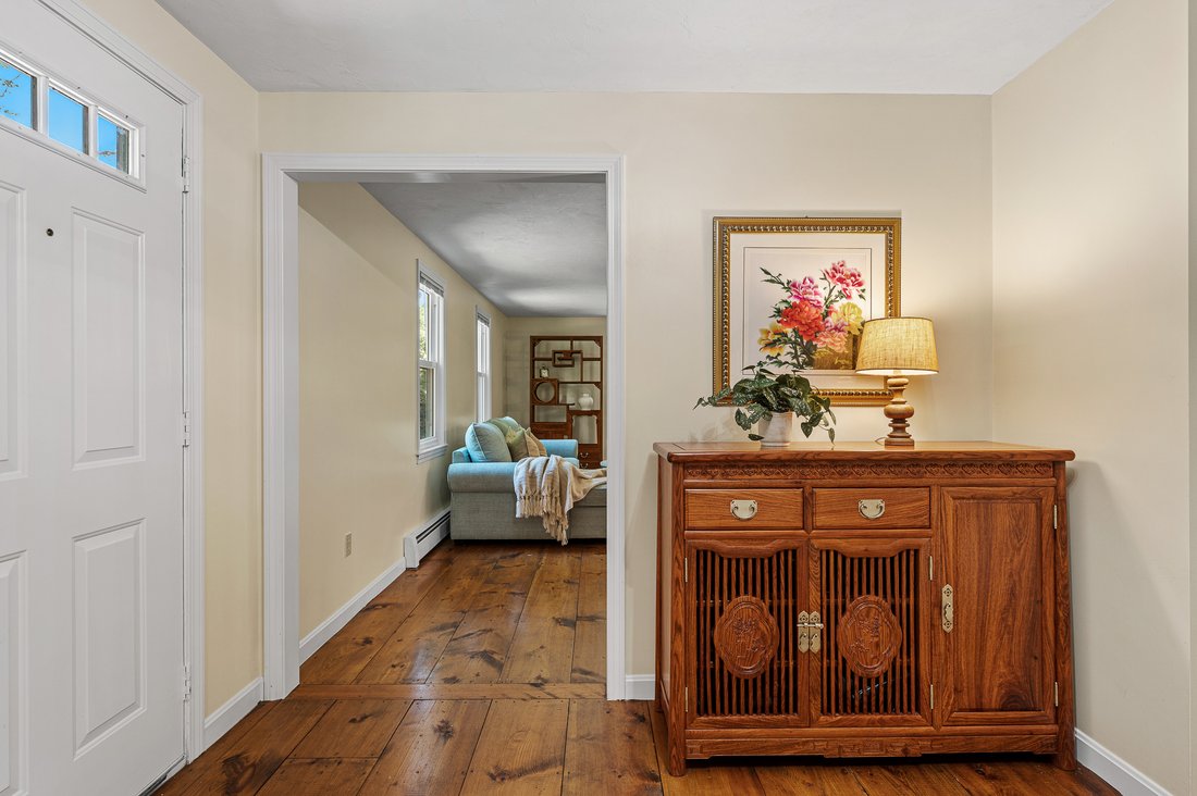 House in Westborough, Massachusetts, United States 4 - 17734283