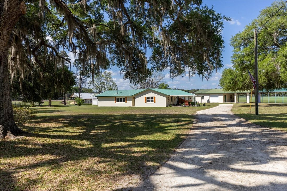 Casa a Newberry, Florida, Stati Uniti 1 - 17737390