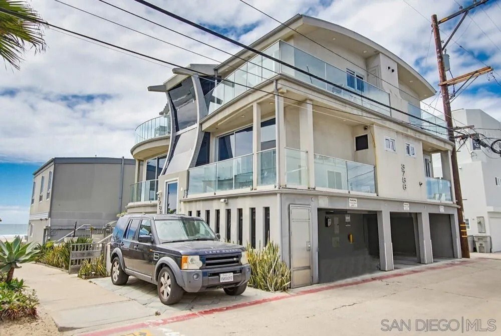 Condo in San Diego, California, United States 2 - 17737905