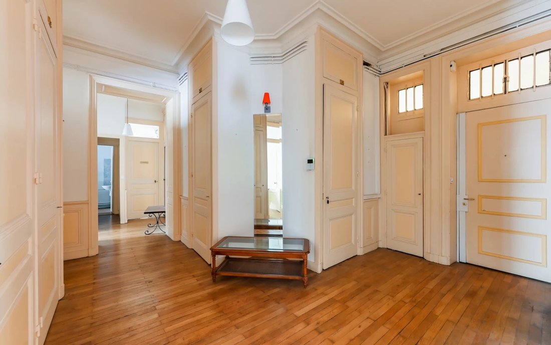 Apartment in Cordeliers-Célestins-Bourse, Lyon 2e Arrondissement, Lyon 2 - 17735795
