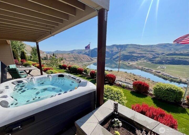House in Chelan, Washington, United States 2 - 17739700