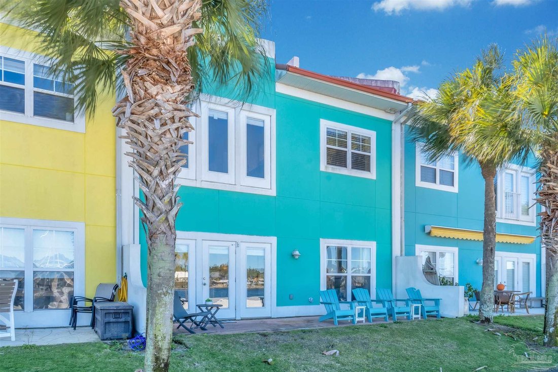 Townhouse in Pensacola, Florida, United States 2 - 16222475