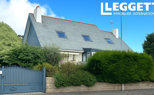 House in Sud Est, Perros-Guirec, France 1
