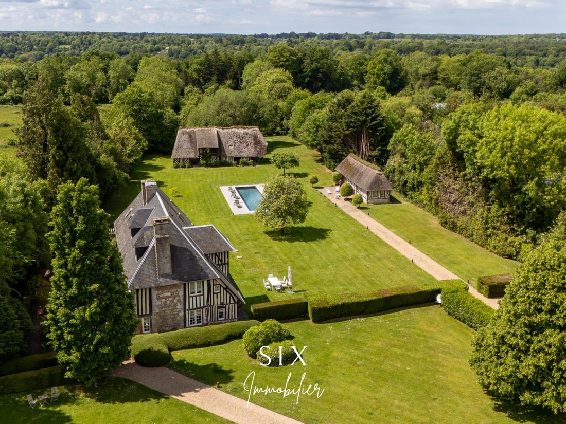 House in Secteur Sauvegarde, Honfleur, France 1 - 17739853