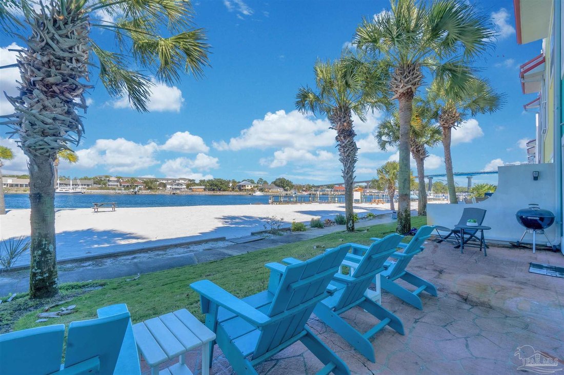 Townhouse in Pensacola, Florida, United States 3 - 16222475