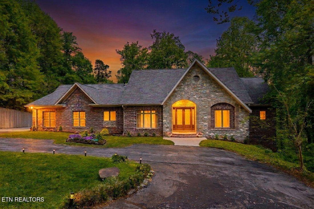 House in Knoxville, Tennessee, United States 1 - 17711605