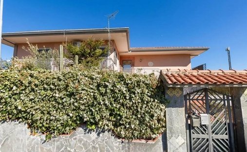 House in Mascalucia, Sicily, Italy 1