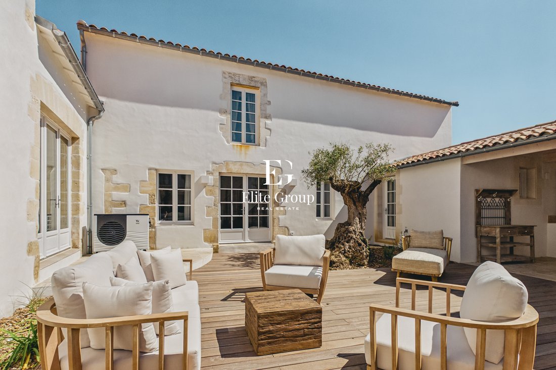 House in Sainte-Marie-de-Ré, Nouvelle-Aquitaine, France 5 - 17741256
