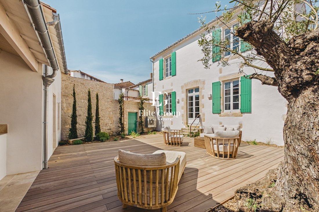 House in Sainte-Marie-de-Ré, Nouvelle-Aquitaine, France 3 - 17741256