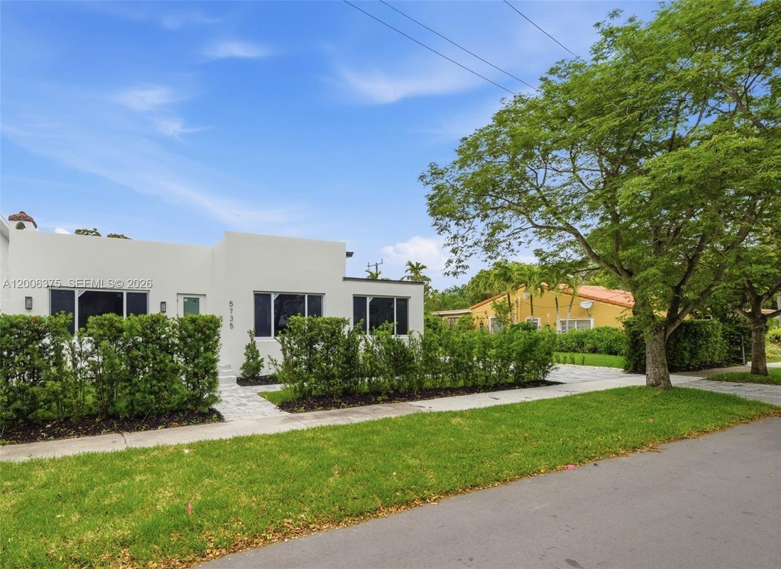 House in Miami, Florida, United States 1 - 17740642