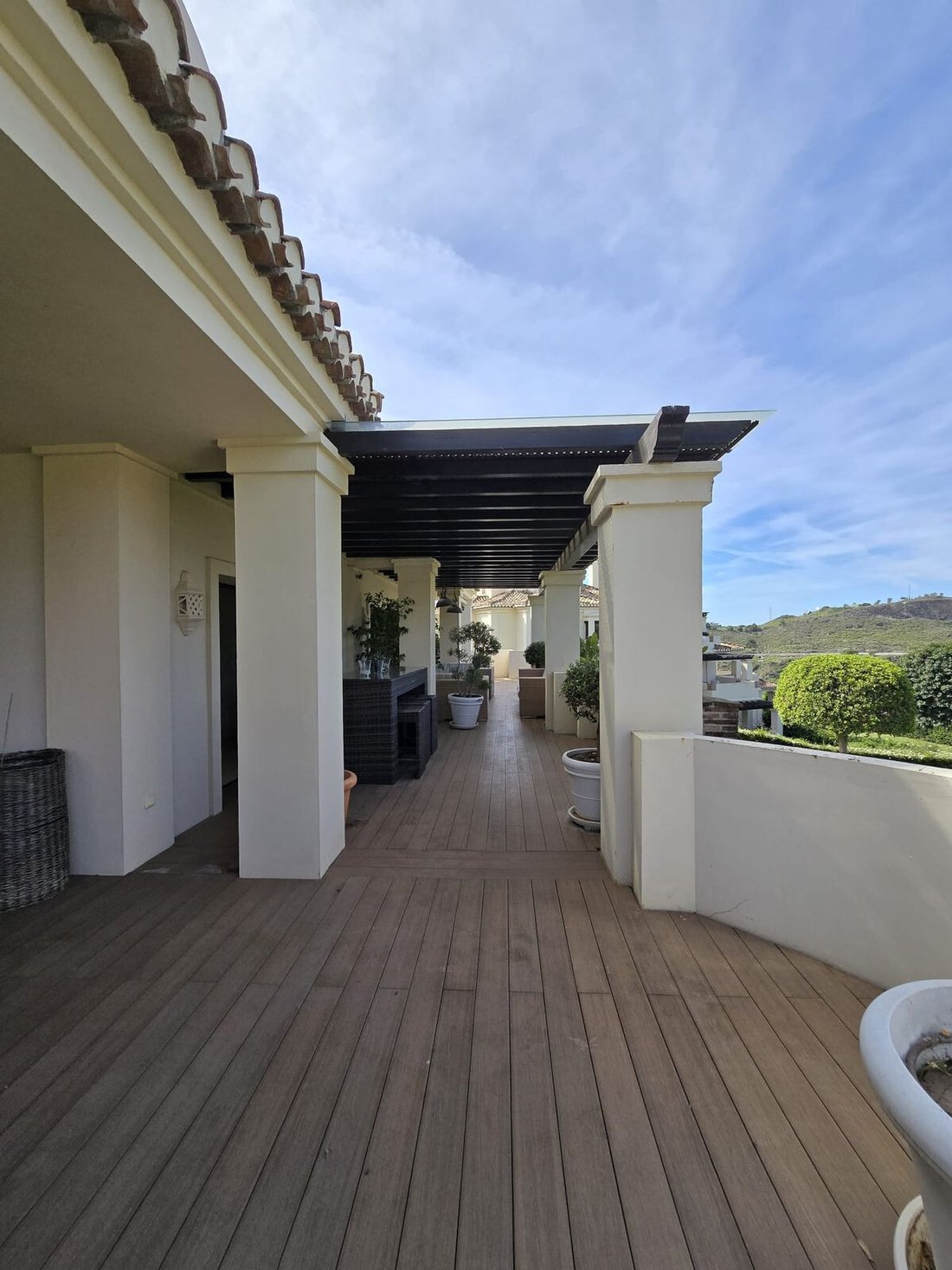 Apartment in Benahavis, Andalusia, Spain 4 - 17740655