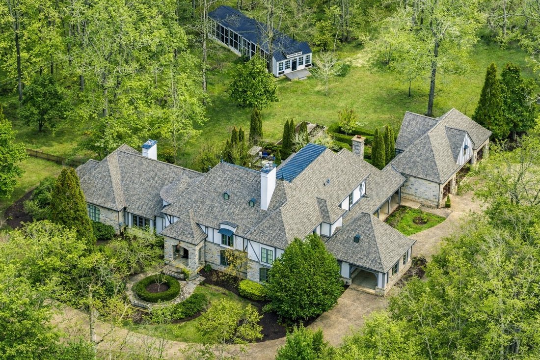 House in Tullahoma, Tennessee, United States 2 - 17740798