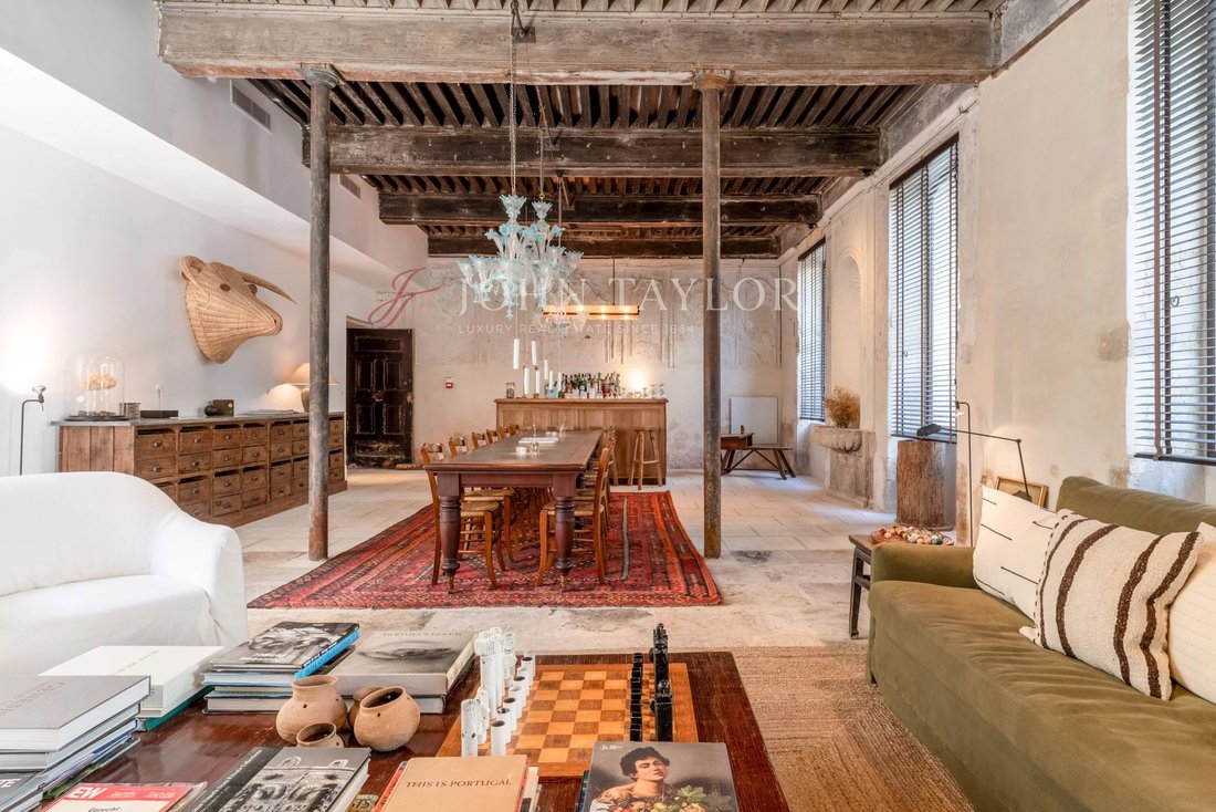 Townhouse in Saint-Rémy-de-Provence, Provence-Alpes-Côte d'Azur, France 2 - 17642061