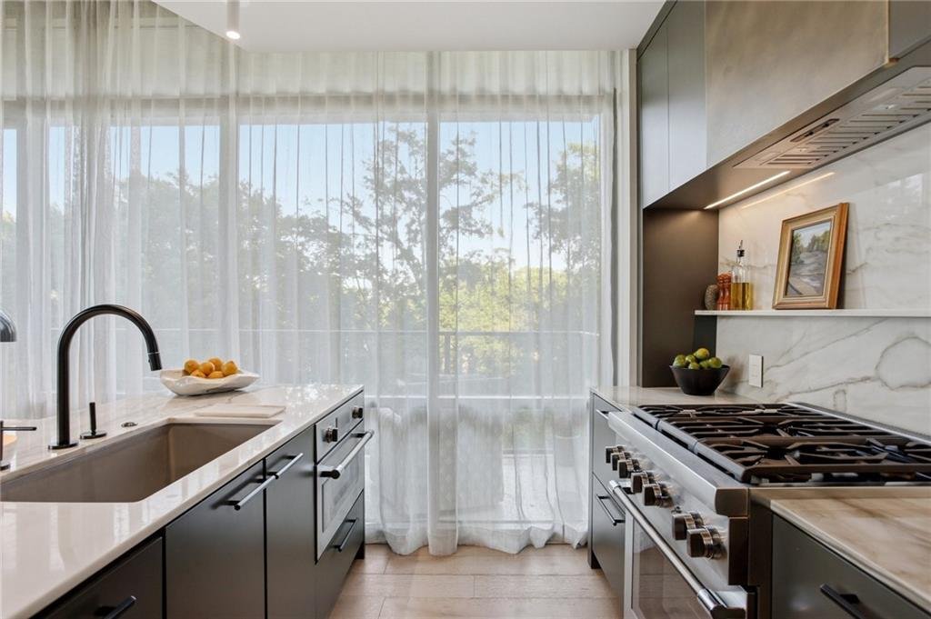 Condo in Atlanta, Georgia, United States 5 - 17740884