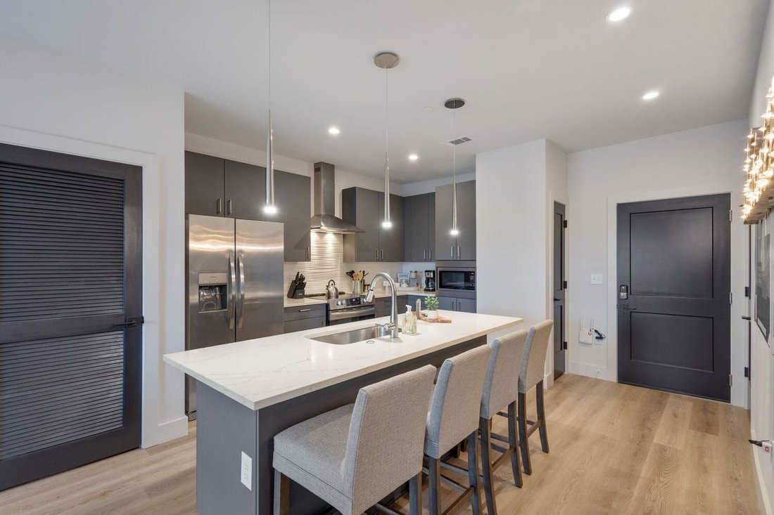 Condo in Nashville, Tennessee, United States 4 - 17740790