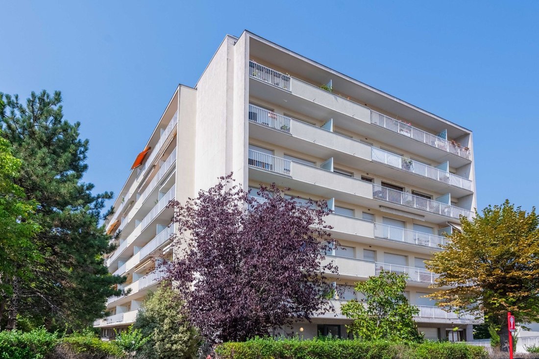 Apartment in Centre Ville, Rueil-Malmaison, France 1 - 17741060