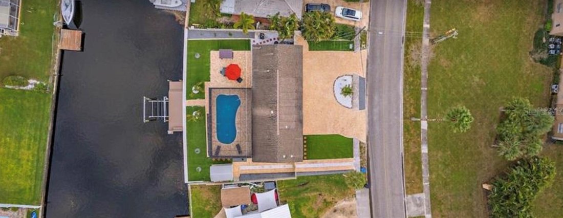 House in St. Petersburg, Florida, United States 3 - 17740092
