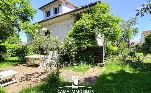House in Vieux Village-Missionnaires, Fontenay-le-Fleury, France 1