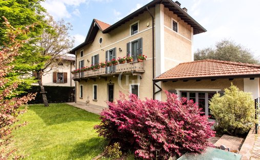 Villa in Nigoline Bonomelli, Lombardy, Italy 1