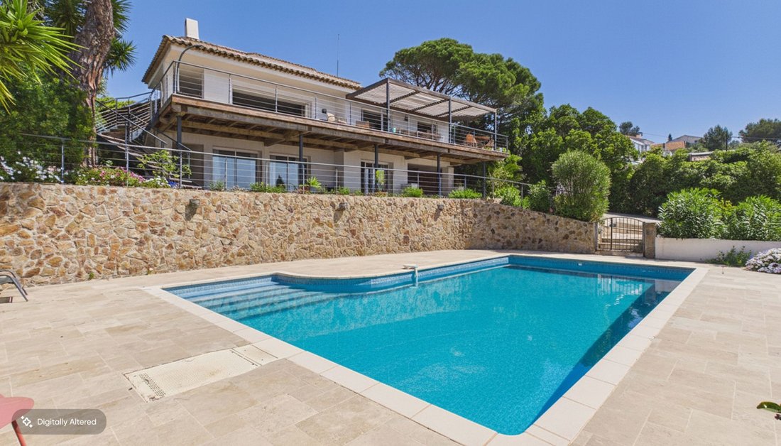 House in Centre Ville, Carqueiranne, France 4 - 17741013