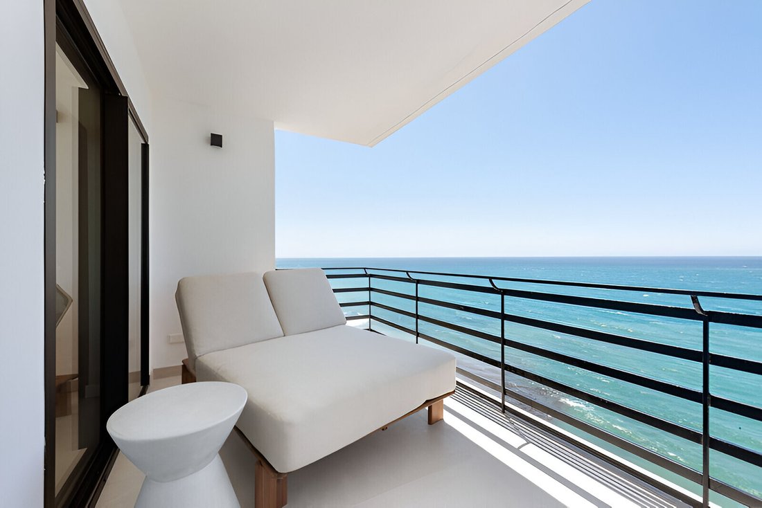 Apartment in Marbella, Andalusia, Spain 3 - 17741120