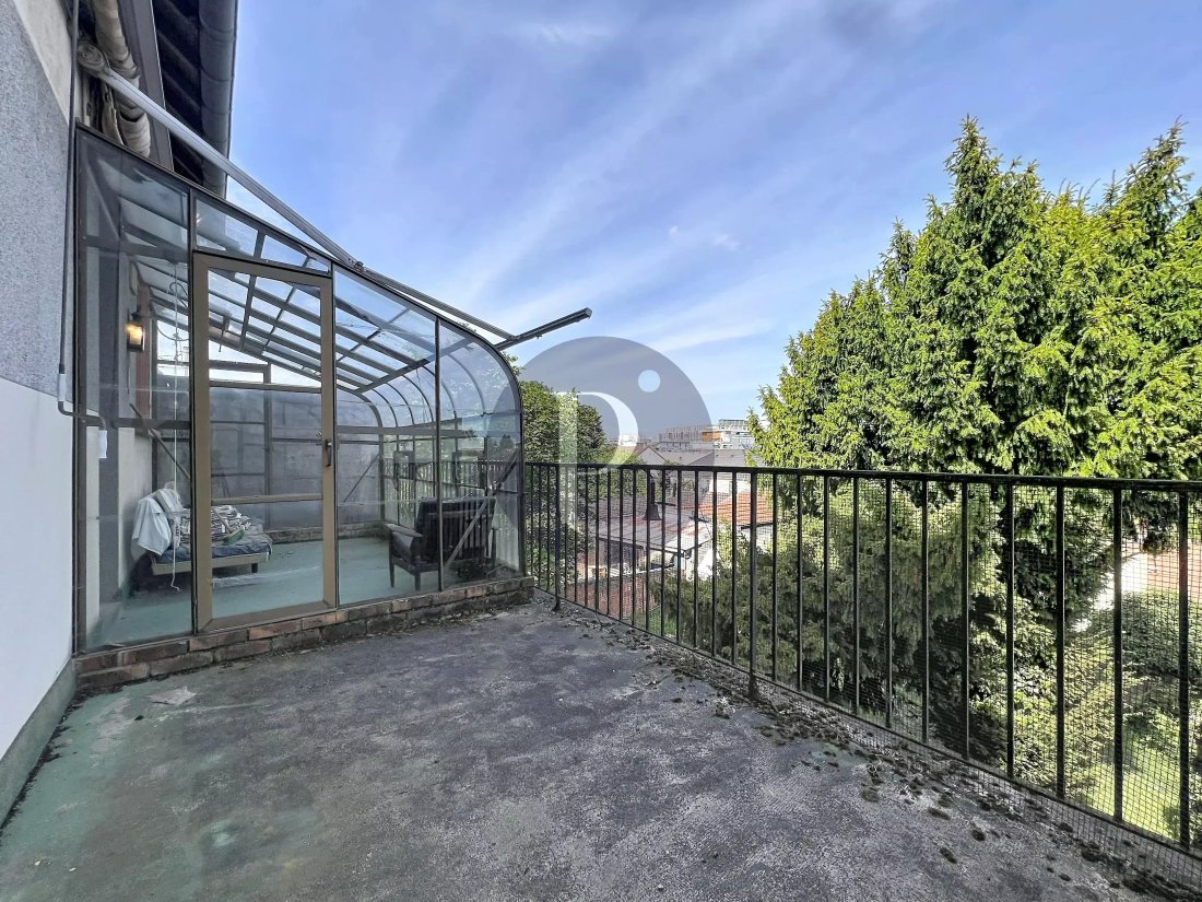 House in Villejuif, Ile-de-France, France 2 - 17741110
