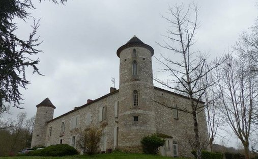 Estate in Penne-d'Agenais, Nouvelle-Aquitaine, France 1