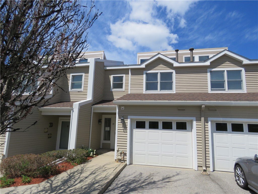 Condo in Portsmouth, Rhode Island, United States 1 - 17740176
