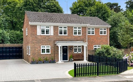 House in Crawley Hill, Surrey Heath, England 1