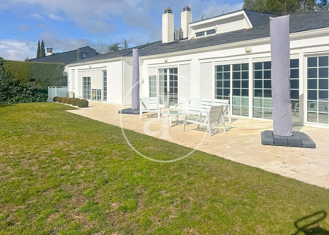 Villa in La Moraleja, Alcobendas, Comunidad de Madrid 3 - 17741114