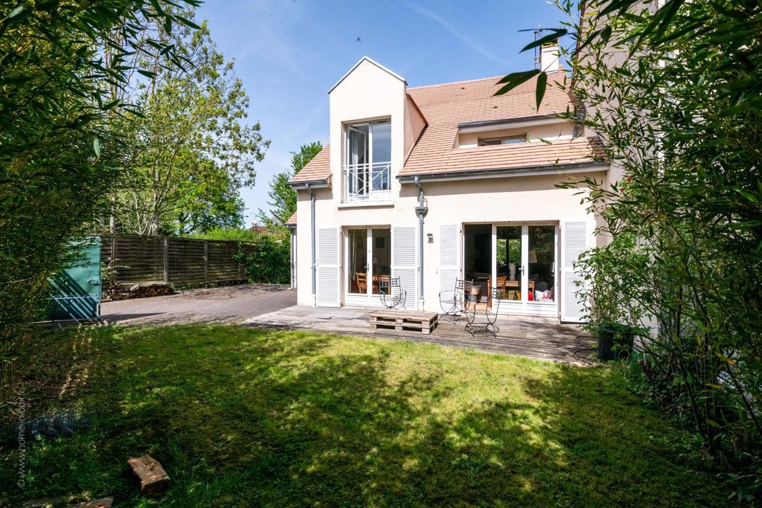 House in Centre Ville, Rueil-Malmaison, France 1 - 17741046