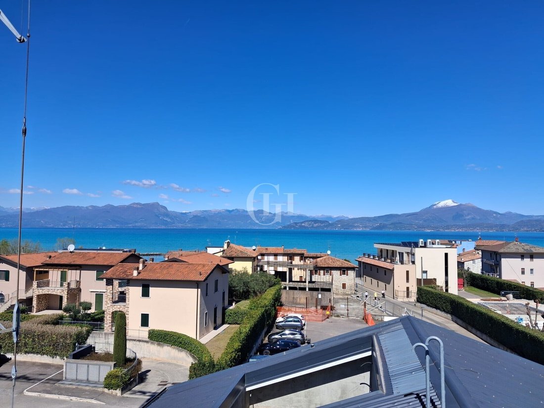 Apartment in San Benedetto di Lugana, Peschiera del Garda, Veneto 4 - 17740252