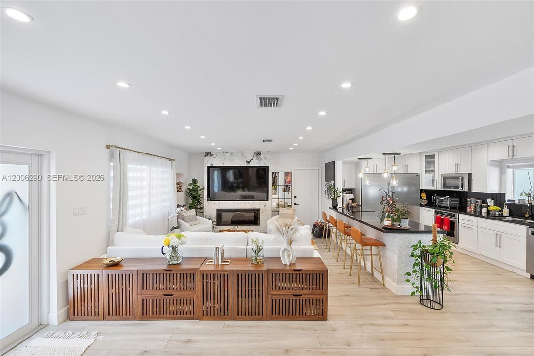 House in Miami, Florida, United States 5 - 17740646