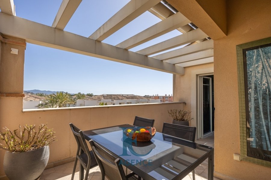 Apartment in Sanary-sur-Mer, Provence-Alpes-Côte d'Azur, France 1 - 17741106