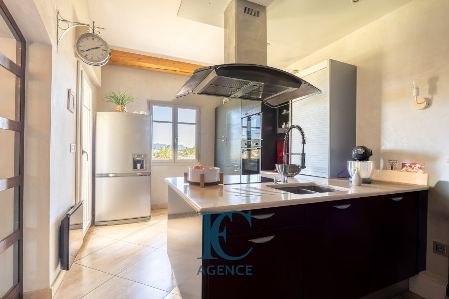 Apartment in Sanary-sur-Mer, Provence-Alpes-Côte d'Azur, France 4 - 17741106
