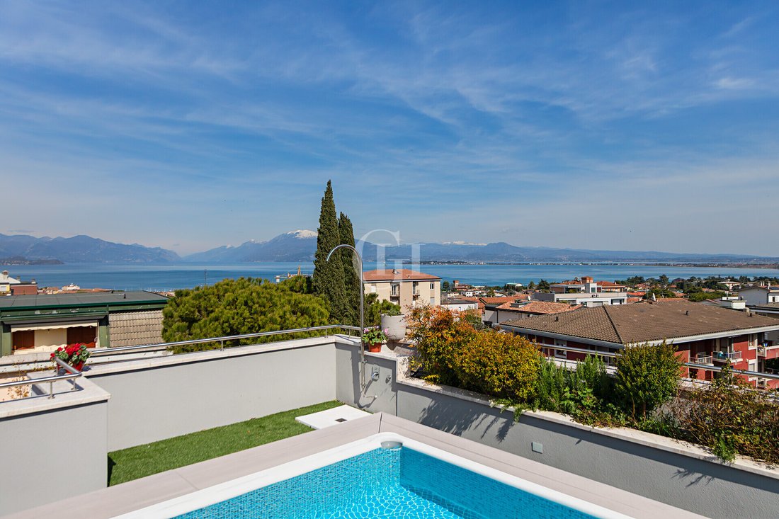 Penthouse in Entroterra, Desenzano del Garda, Lombardy 5 - 17740572