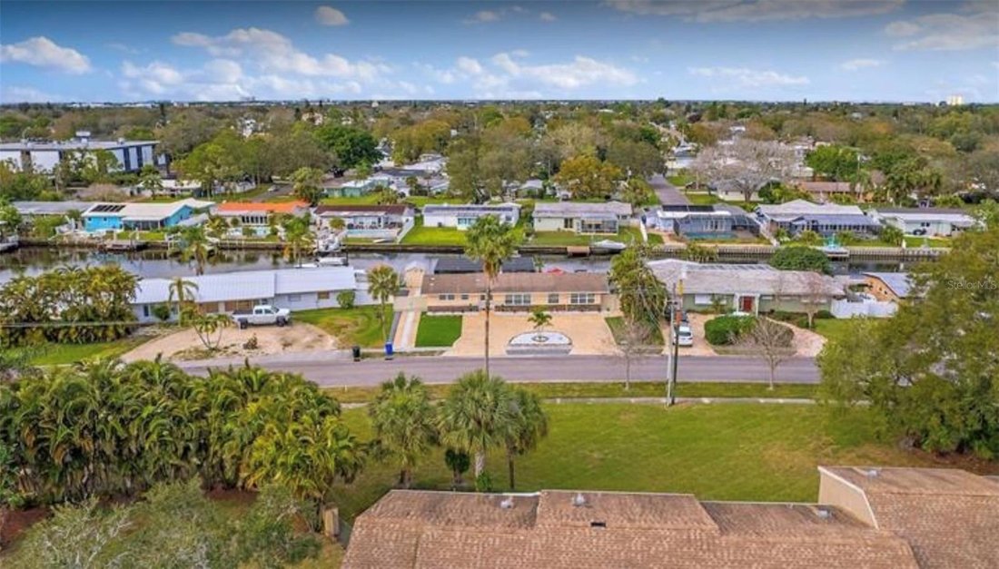 House in St. Petersburg, Florida, United States 4 - 17740092