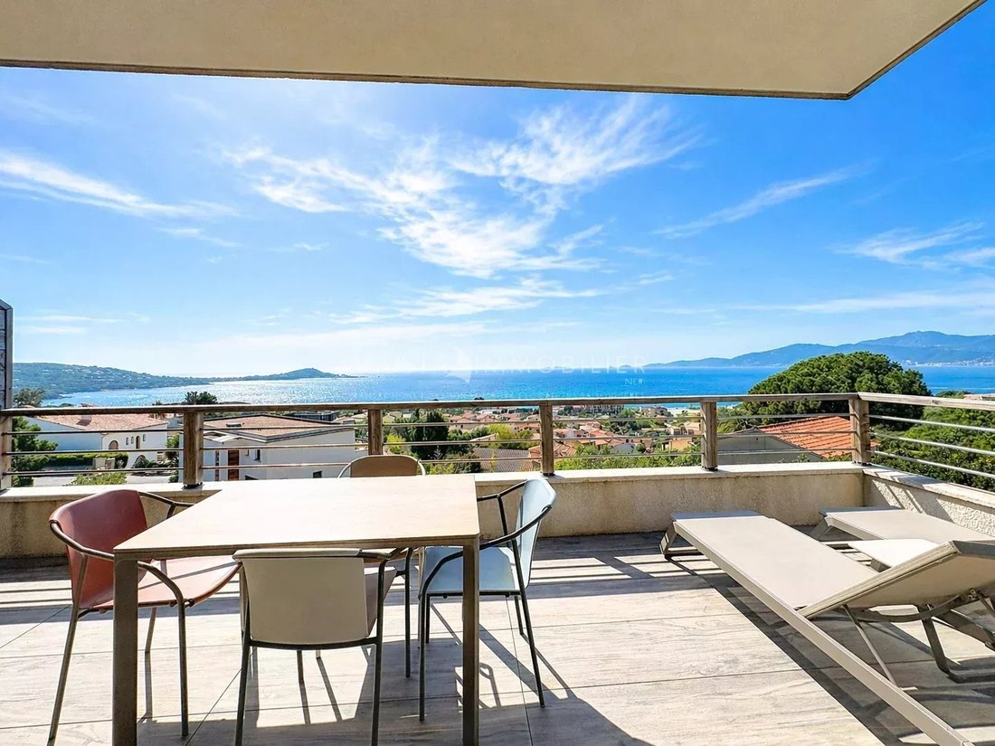 Apartment in Albitreccia, Corsica, France 1 - 17741137