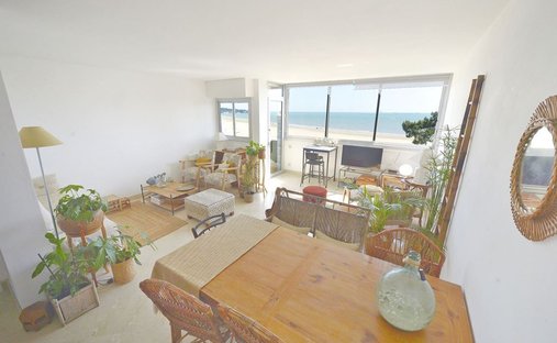 Apartment in Nord Est Vallieres, Saint-Georges-de-Didonne, France 1