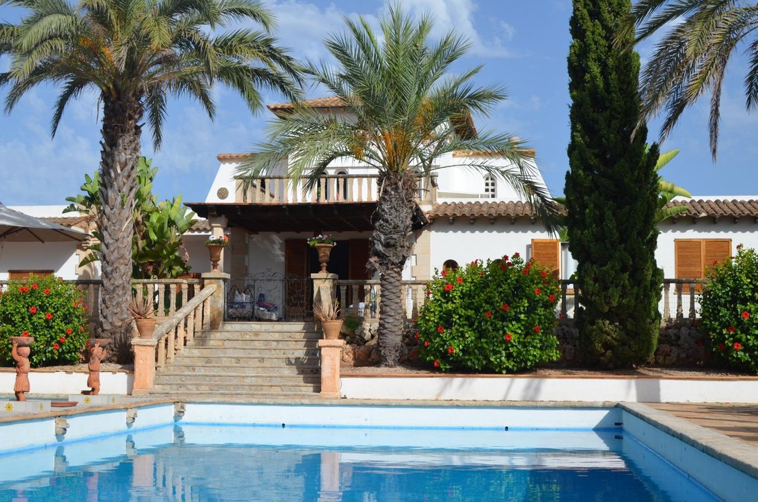 Estate in Cala d'Or, Santanyi, Balearic Islands 1 - 16503847
