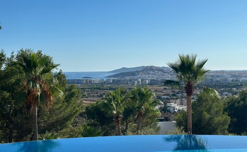 Villa en Nuestra Señora de Jesús, Santa Eulalia del Río, Islas Baleares 1