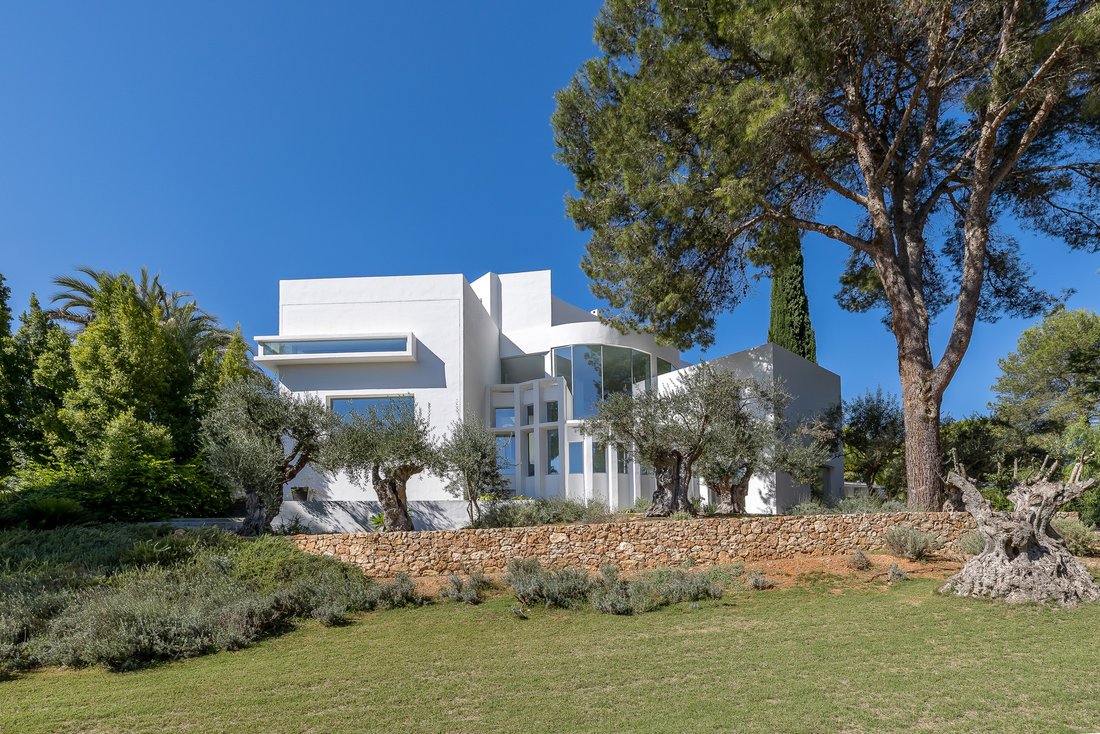 Villa in Santa Eularia des Riu, Balearic Islands, Spain 4 - 17741290