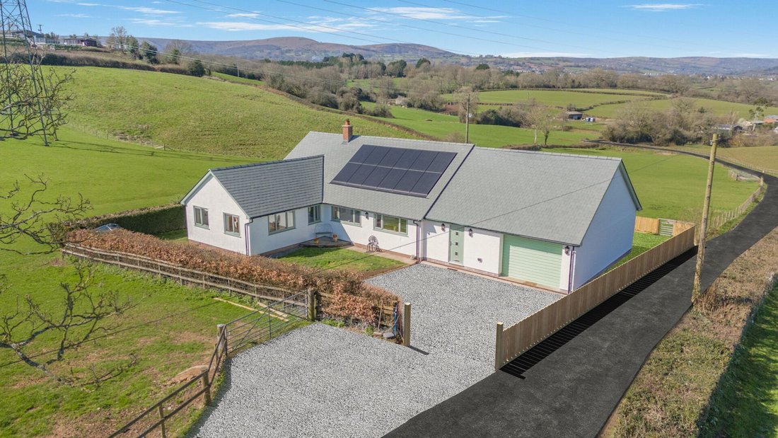 Bungalow à Llangybi, Pays de Galles 1 - 17509001