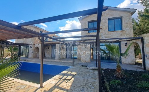 House in Lasa, Paphos, Cyprus 1