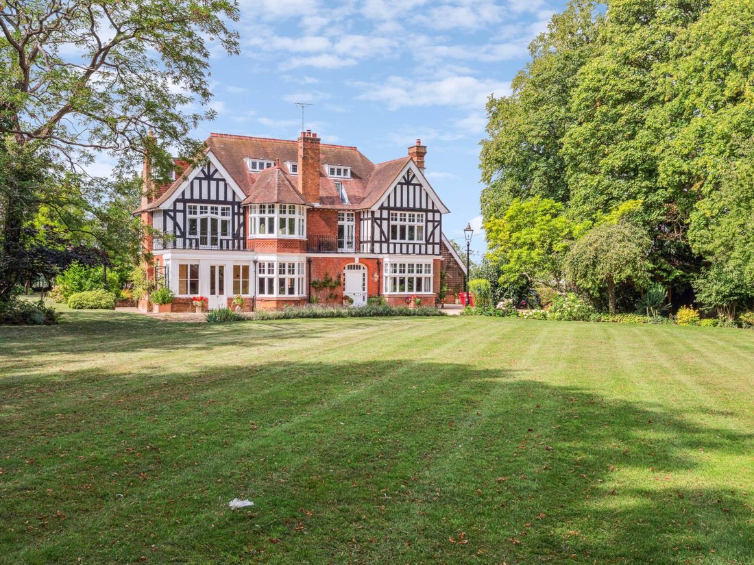 House in Soulbury, England 3 - 17741348